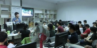 客戶為本，畢加展覽召開設(shè)計(jì)業(yè)務(wù)模擬溝通會(huì)議